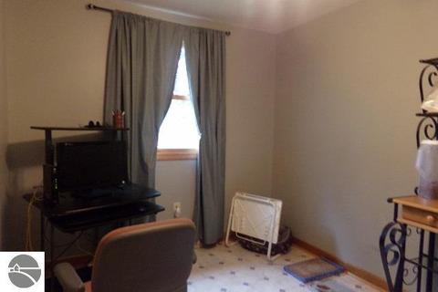 1245 Kenwood Ave, Belding, MI 48809 photo 11
