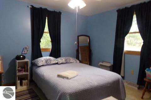 1245 Kenwood Ave, Belding, MI 48809 photo 9