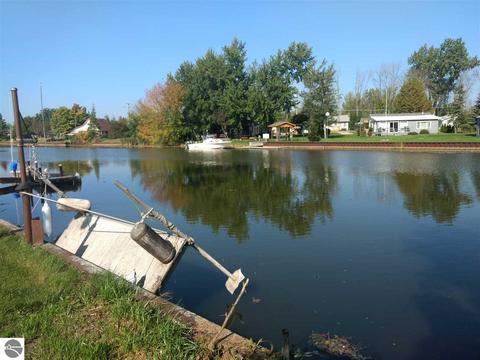 501 Smith St, Au Gres, MI 48703 photo 8
