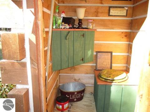 8176 W Fillmore Rd, Sumner, MI 48889 photo 21