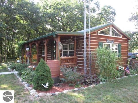 8176 W Fillmore Rd, Sumner, MI 48889 photo 22