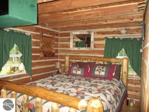 8176 W Fillmore Rd, Sumner, MI 48889 photo 7