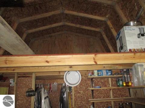8176 W Fillmore Rd, Sumner, MI 48889 photo 15