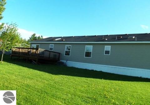 133 Alyson Ln, Ithaca, MI 48847 photo 2