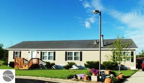 133 Alyson Ln, Ithaca, MI 48847 photo 1