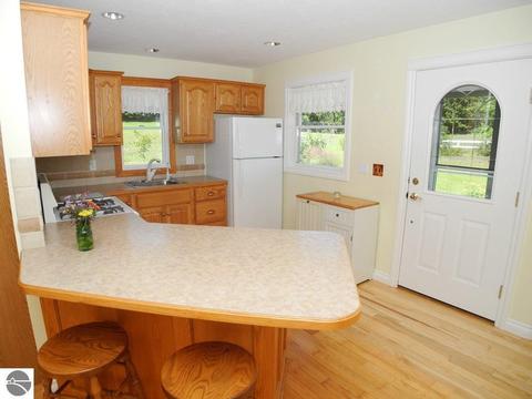 5544 E Kabat Rd, Cedar, MI 49621 photo 16