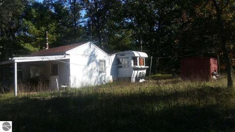 16750 Poder Dr, Marion, MI 49665 photo 4