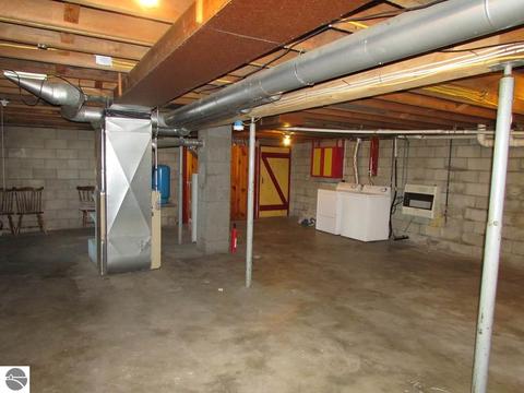 8624 S Schomberg Rd, Cedar, MI 49621 photo 10