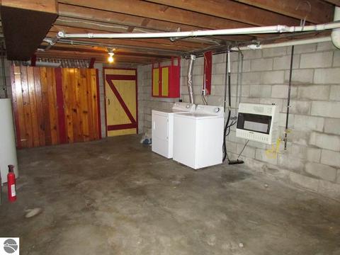 8624 S Schomberg Rd, Cedar, MI 49621 photo 9
