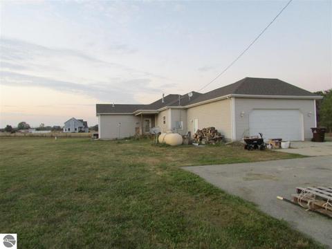 4280 S Loomis Rd, Shepherd, MI 48883 photo 25