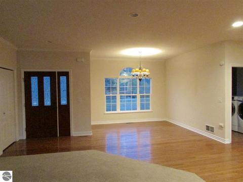 4280 S Loomis Rd, Shepherd, MI 48883 photo 8