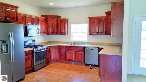 4280 S Loomis Rd, Shepherd, MI 48883 photo 3