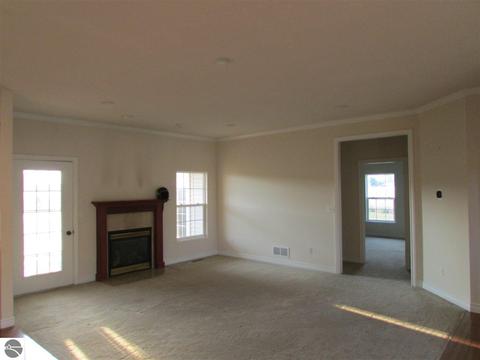 4280 S Loomis Rd, Shepherd, MI 48883 photo 9