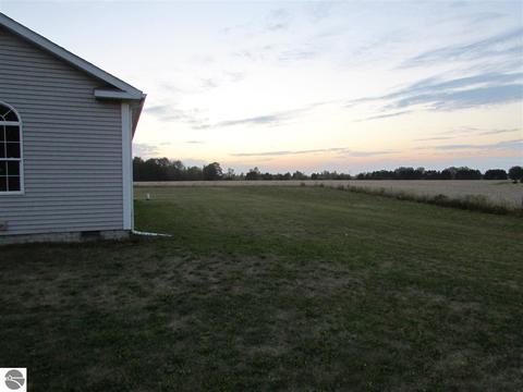 4280 S Loomis Rd, Shepherd, MI 48883 photo 26
