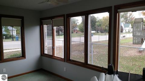 527 E Cedar, Standish, MI 48658 photo 9