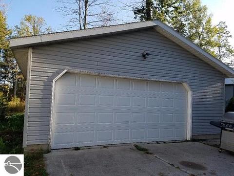 2600 Birchpoint, Lupton, MI 48635 photo 4