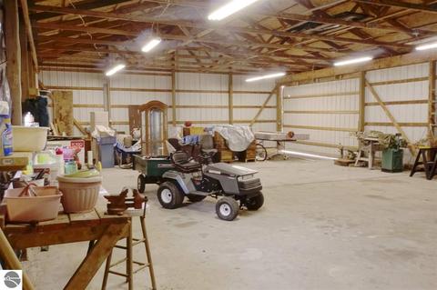 10380 E Wing Rd, Shepherd, MI 48883 photo 40