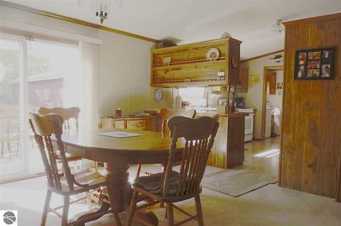 10380 E Wing Rd, Shepherd, MI 48883 photo 9