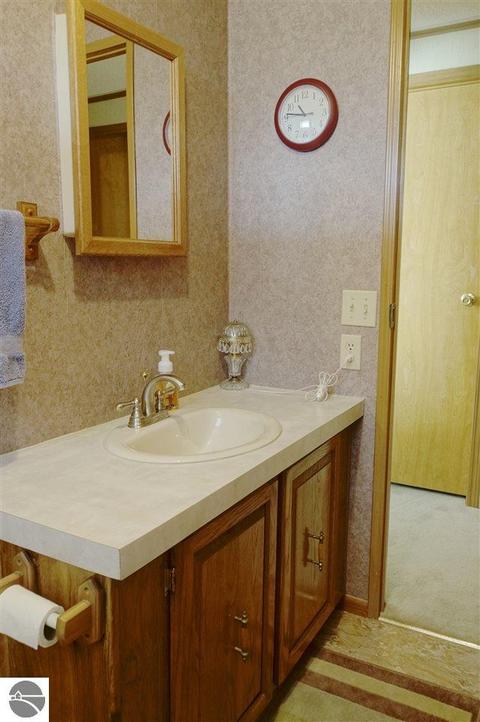 10380 E Wing Rd, Shepherd, MI 48883 photo 25
