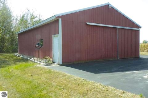 10380 E Wing Rd, Shepherd, MI 48883 photo 37