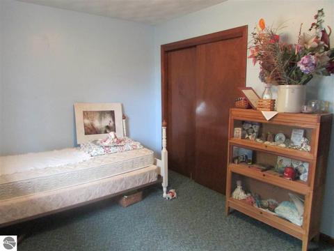 7090 E Pleasant Valley Rd, Shepherd, MI 48883 photo 15