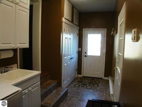 328 E Saint Charles Rd, Ithaca, MI 48847 photo 38