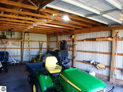 328 E Saint Charles Rd, Ithaca, MI 48847 photo 53