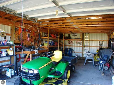 328 E Saint Charles Rd, Ithaca, MI 48847 photo 11