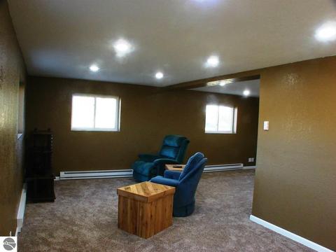 328 E Saint Charles Rd, Ithaca, MI 48847 photo 21