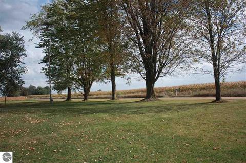 11385 E Walton Rd, Shepherd, MI 48883 photo 38