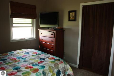 11385 E Walton Rd, Shepherd, MI 48883 photo 20