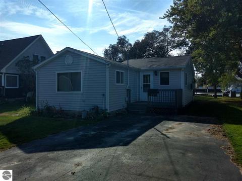 1720 Riverside Dr, Au Gres, MI 48703 photo 1