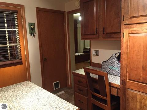430 Maple, Ithaca, MI 48847 photo 11