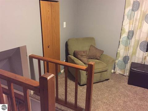 430 Maple, Ithaca, MI 48847 photo 28