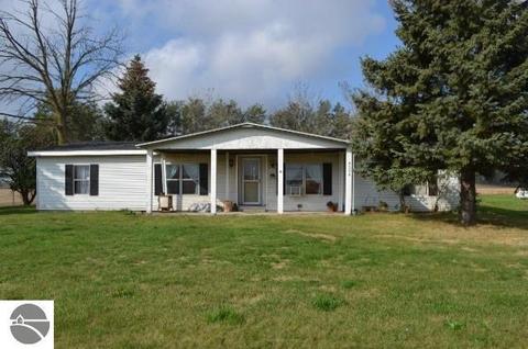 4354 S Dean Rd, Ithaca, MI 48847 photo 7