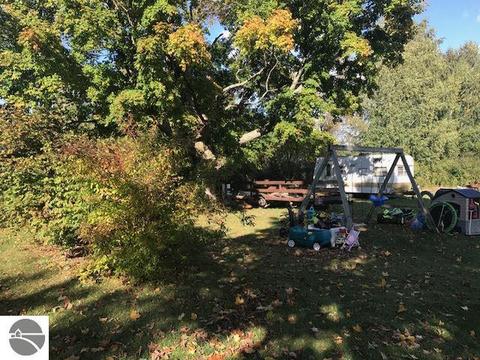 1014 Valley Ave, Elberta, MI 49628 photo 6