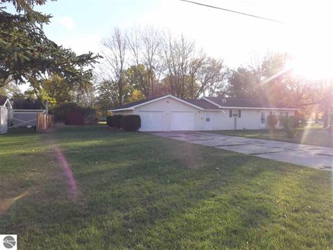 10795 Pine St, Sumner, MI 48889 photo 37