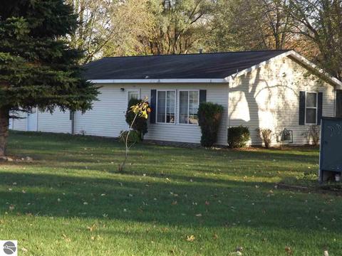 10795 Pine St, Sumner, MI 48889 photo 42