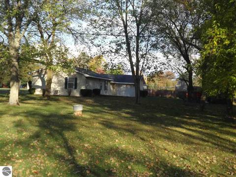 10795 Pine St, Sumner, MI 48889 photo 47
