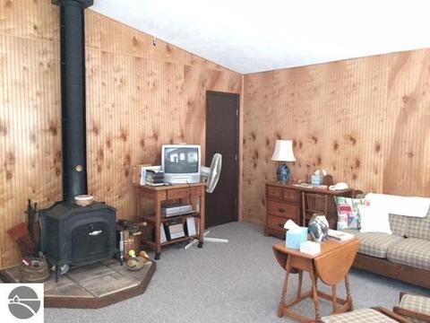 7038 E Kelenski Dr, Cedar, MI 49621 photo 16