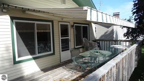 7038 E Kelenski Dr, Cedar, MI 49621 photo 15