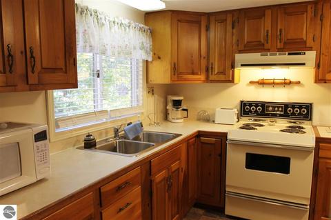 4159 E Shore Dr, Grawn, MI 49637 photo 18