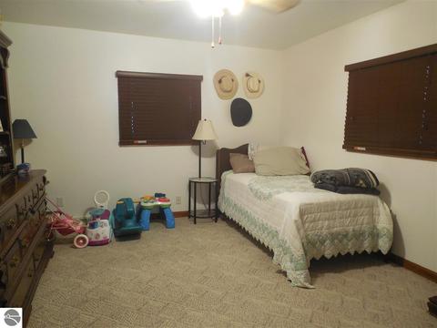185 County Farm Rd, Harrison, MI 48625 photo 13