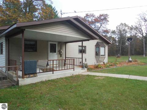 185 County Farm Rd, Harrison, MI 48625 photo 22