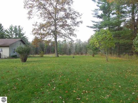 185 County Farm Rd, Harrison, MI 48625 photo 37
