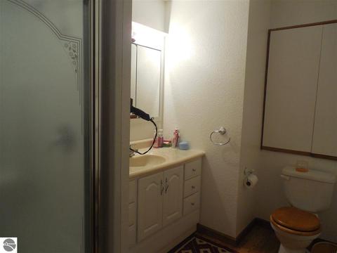 185 County Farm Rd, Harrison, MI 48625 photo 14