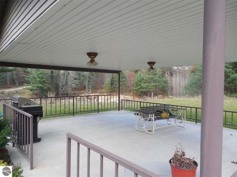 185 County Farm Rd, Harrison, MI 48625 photo 21
