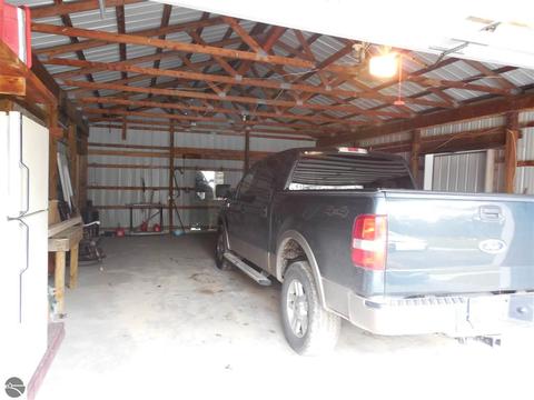 185 County Farm Rd, Harrison, MI 48625 photo 24