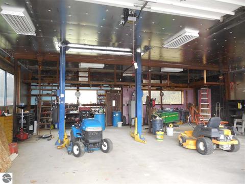 185 County Farm Rd, Harrison, MI 48625 photo 29