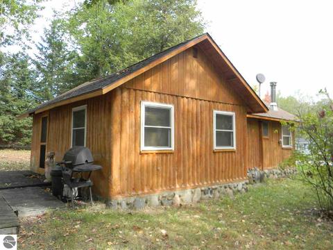 2443 Forest Dr, Lupton, MI 48635 photo 2